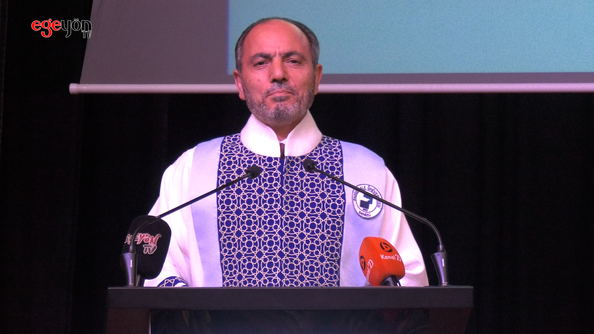 Pamukkale Üniversitesi 2025-2026 akademik yılı, düzenlenen görkemli törenle başladı. Açılış