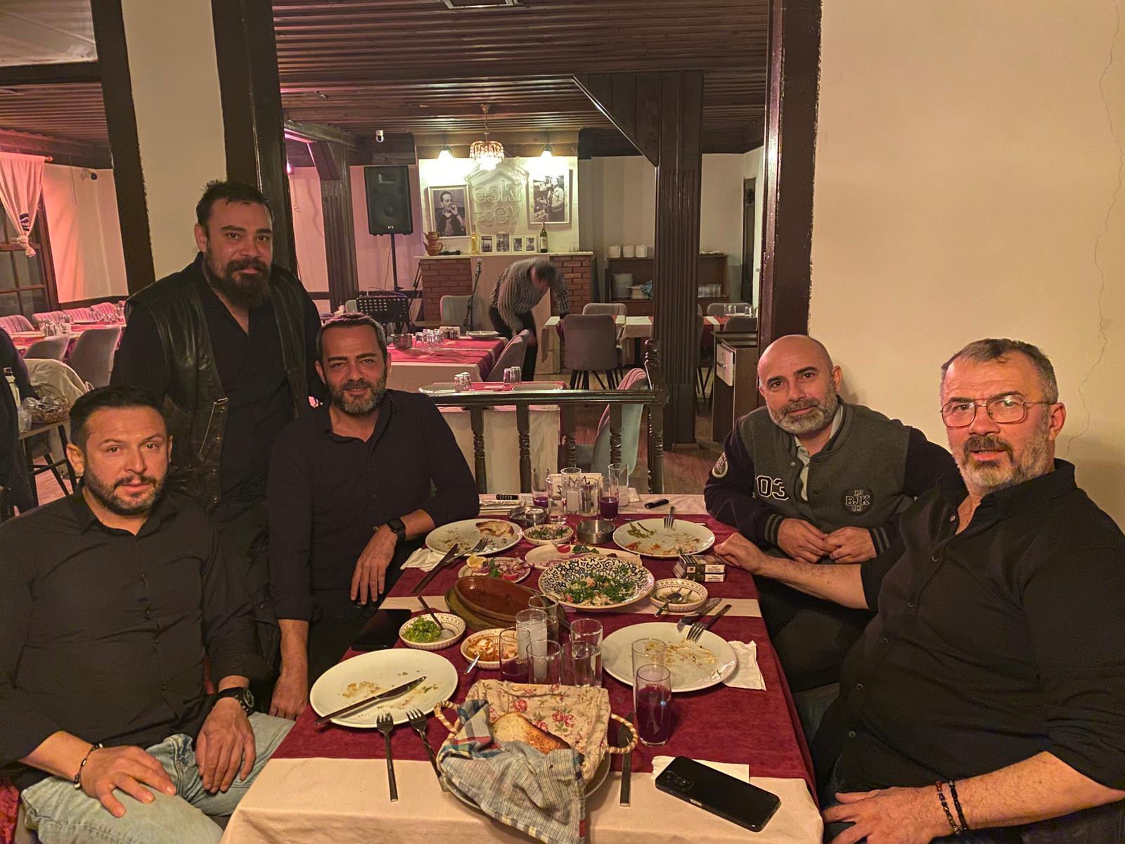 Denizli Kitap Fuarı için kentte bulunan ünlü oyuncu ve yazar