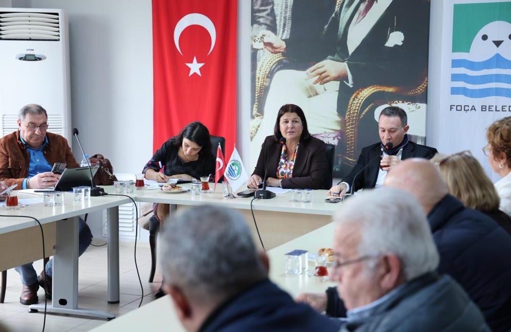 Foça Belediyesi Aralık ayı Meclis toplantısı, beklenenden çok daha hararetli