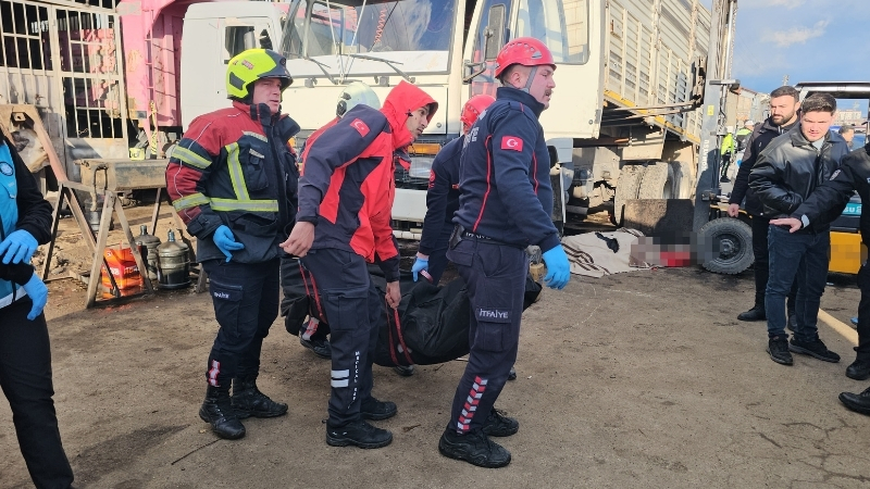 Aydın’ın Nazilli ilçesinde bir sanayi sitesinde meydana gelen iş kazasında,