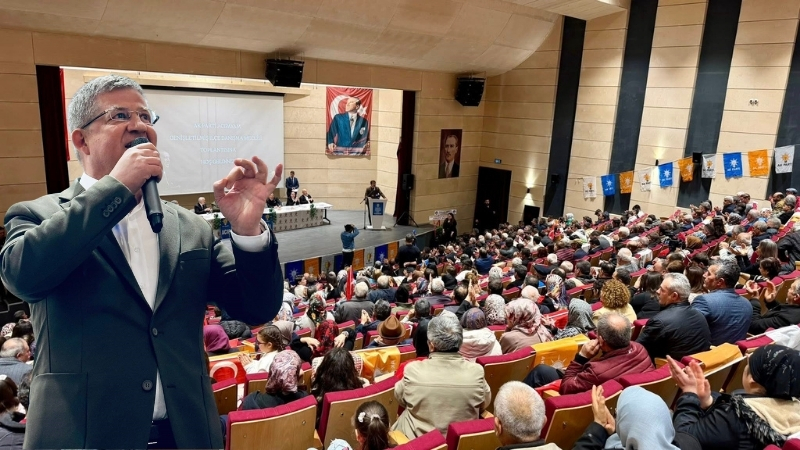 AK Parti Denizli İl Başkanı Muhammet Subaşıoğlu, Acıpayam’da düzenlenen Genişletilmiş