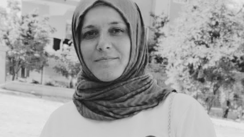 Denizli Büyükşehir Belediyesi Evde Bakım Hizmetleri personeli Kadriye Şakır, görev