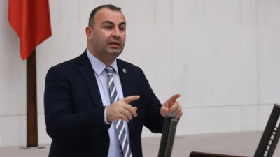 CHP İzmir Milletvekili Ednan Arslan, Adalet ve Kalkınma Partisi temsilcilerinin