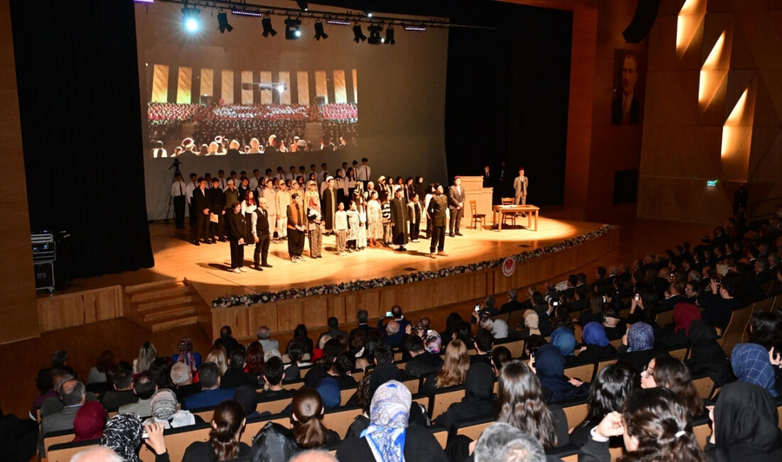 Denizli Valisi Yavuz Selim Köşger, Nihat Zeybekci Kongre ve Kültür