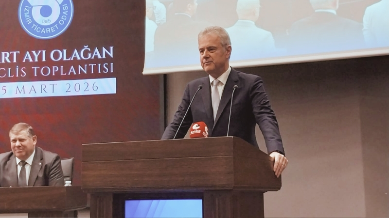 İzmir Ticaret Odası Yönetim Kurulu Başkanı Mahmut Özgener, Alsancak Limanı’nın