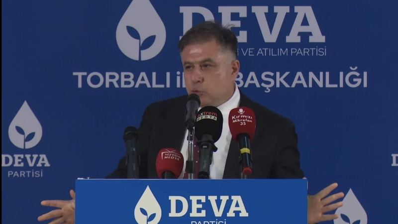 DEVA Partisi İzmir İl Başkanı Aybar Uygur, Ramazan Bayramı dolayısıyla