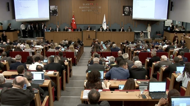 İzmir Büyükşehir Belediyesi’nde yeni dönemin yönetim kadrosu ve ihtisas komisyonları