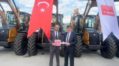 Kütahya Belediyesi, hizmet kapasitesini güçlendirecek önemli bir araç desteğini daha