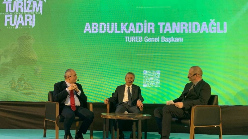 Rize’de turizm sektörünü bir araya getiren 1. Uluslararası Kaçkar Turizm