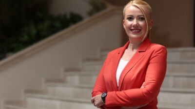 Merkezefendi Belediye Başkanı Şeniz Doğan, kadınlara yerel yönetimlerde seçme ve
