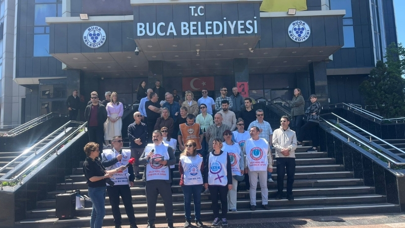 Birlik Yerel-Sen, belediye emekçilerinin hak kayıplarına karşı İzmir’de dikkat çeken