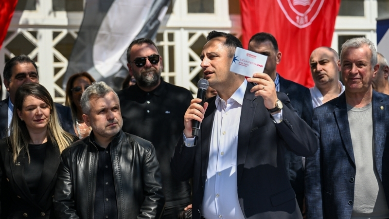 Bornova Belediyesi, vatandaşların özel sağlık kuruluşlarından yüzde 10 ile yüzde