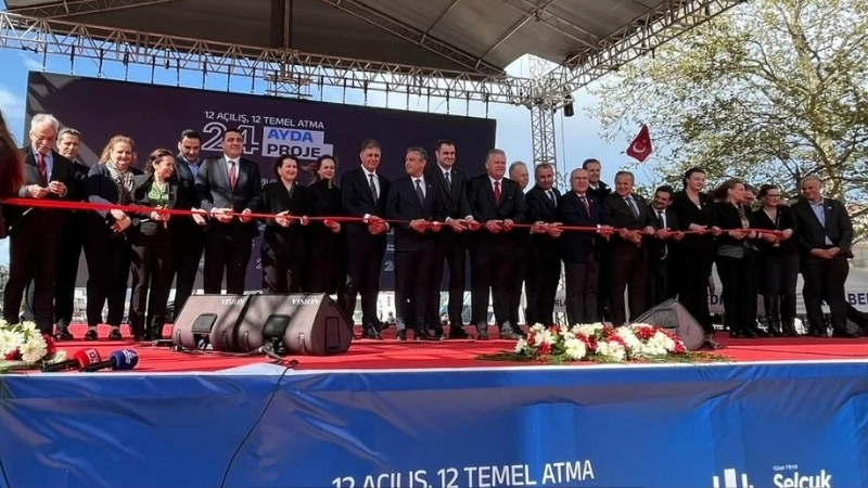 CHP Genel Başkanı Özgür Özel, İzmir programı kapsamında Urla’da düzenlenen