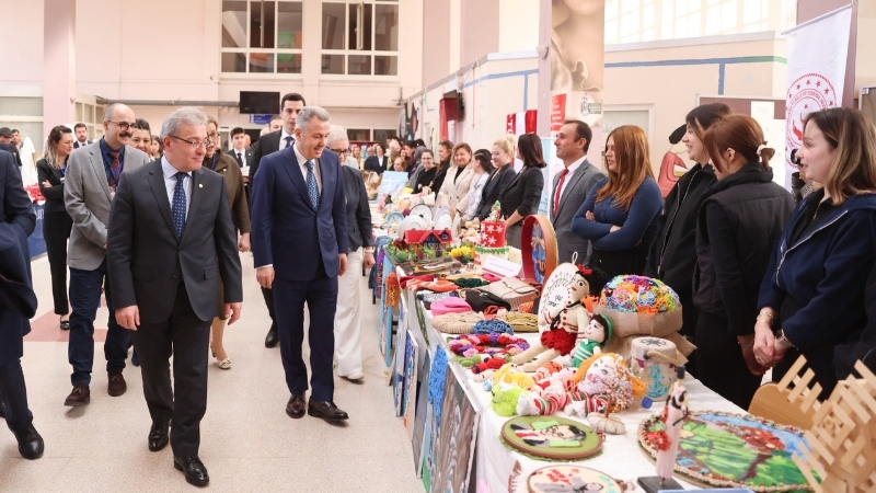 Cumhurbaşkanı Recep Tayyip Erdoğan’ın tensipleri ile 2025 yılının “Aile Yılı”,