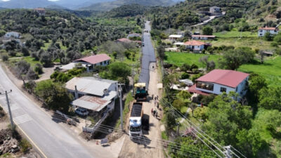 Muğla Büyükşehir Belediyesi, Datça’da başlattığı kapsamlı yol çalışmalarıyla ilçenin ulaşım