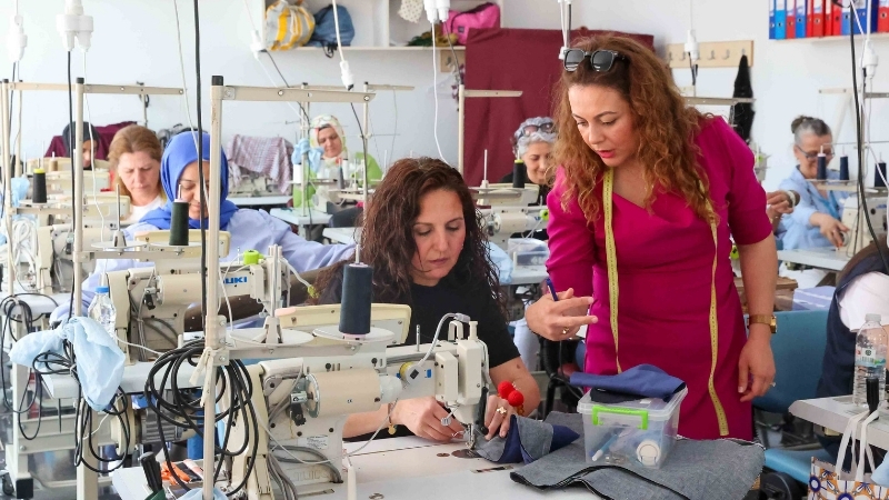 Buca Belediyesi, kadın emeğinin ekonomiye katılması ve kadınların hayatın her