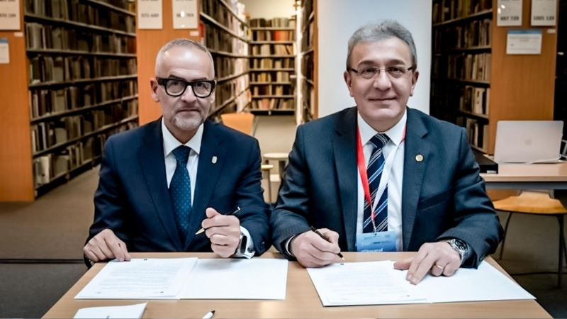 Dokuz Eylül Üniversitesi, Polonya’nın Gdańsk kentinde düzenlenen “2. Polonya-Türkiye Rektörler