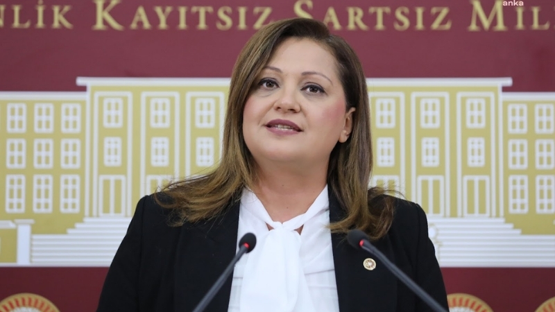 Afyonkarahisar Belediye Başkanı Burcu Köksal, AK Parti’ye geçeceği yönündeki iddiaların