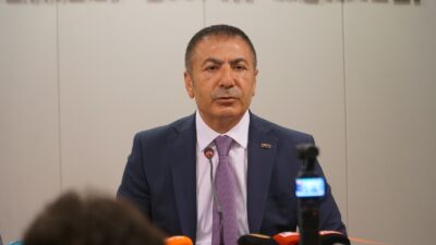 Denizli Ticaret Odası Başkanı Uğur Erdoğan, Denizli Gazeteciler Cemiyeti’ni ziyaret