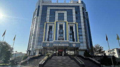 İzmir merkezli 6 ilde Buca Belediyesi'ne yönelik düzenlenen rüşvet ve
