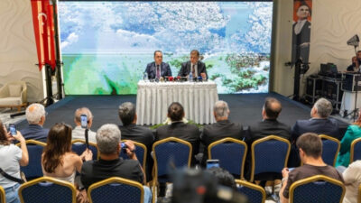 Gediz Nehri'ndeki kirliliğin tarımdan halk sağlığına, yeraltı sularından İzmir Körfezi'ne