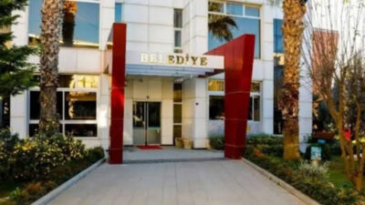 Seferihisar Belediyesi’ne yönelik yürütülen büyük rüşvet ve yolsuzluk soruşturmasında, tutuklu