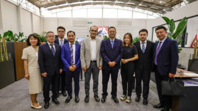 İzmir Büyükşehir Belediye Başkan Vekili Dr. Zafer Levent Yıldır, Sichuan