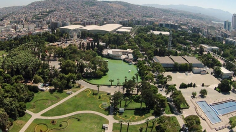 İzmir’in simge mekânlarından Kültürpark’ın 90 yıllık geçmişi, kuruluş yıl dönümü