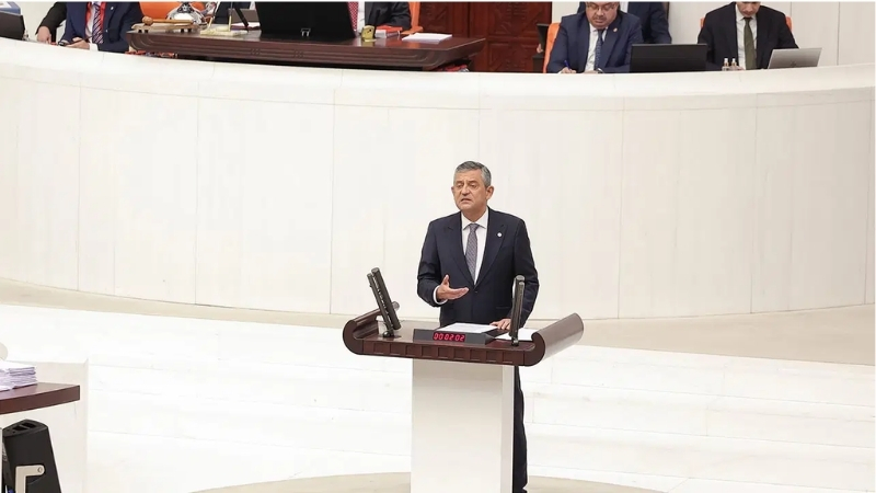 YENİ Parti Genel Başkanı Özgür Özel, TBMM Genel Kurulu’nda süreç