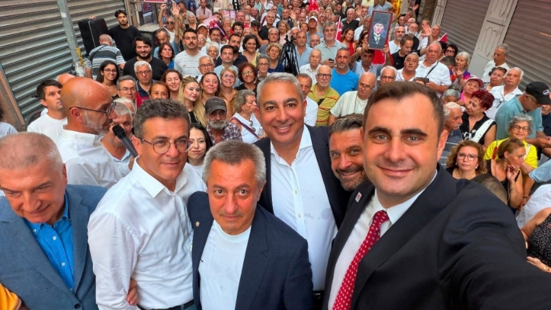YENİ Parti İzmir İl Başkanlığı, ilçe teşkilatlanma çalışmaları kapsamında Karşıyaka
