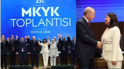 İzmir Foça Belediye Başkanı Saniye Bora Fıçı, AK Parti Genel