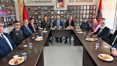 Denizli Valisi Yavuz Selim Köşger, 19 Eylül Gaziler Günü dolayısıyla