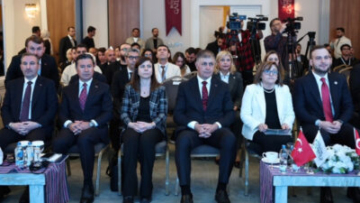 Muğla Büyükşehir Belediye Başkanı Ahmet Aras, Gaziantep’te düzenlenen “COP31’e Doğru: