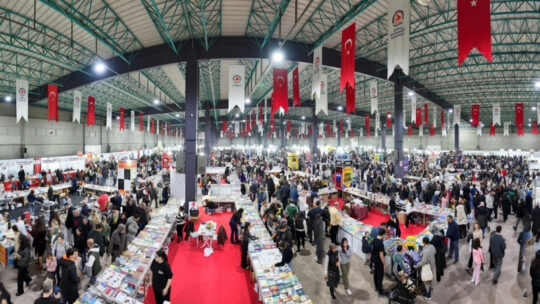Denizli Büyükşehir Belediyesi’nin ev sahipliğinde, TÜYAP ve Türkiye Yayıncılar Birliği