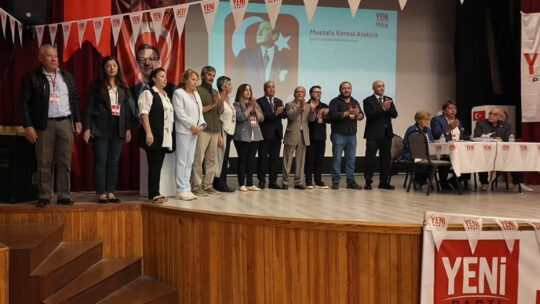 Yeni Parti Foça 1.Olağan Kongresi Yeni yapıldı. Blok listeyle gidilen