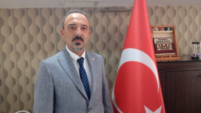 Anadolu Eğitim Sendikası İzmir İl Temsilcisi Mehmet Kaya, sendikal örgütlenme
