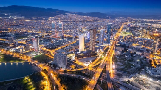 İzmir Büyükşehir Belediyesi, 30 Ekim 2020 depreminin ardından kentin deprem
