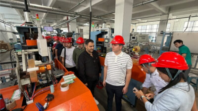 Denizli Ticaret Odası’nın (DTO) üyelerinden oluşan Denizli iş insanları heyeti,