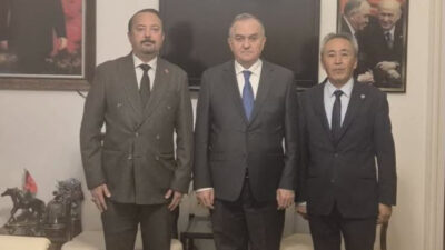 Turist Rehberleri Birliği (TUREB) Başkanı Abdulkadir Tanrıdağlı, mesleğin geleceğini doğrudan