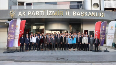 AK Parti İzmir İl Başkanı Bilal Saygılı, kentte faaliyet gösteren