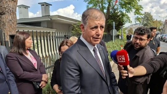 İzmir Büyükşehir Belediye Başkanı Dr. Cemil Tugay, AK Parti’ye katılımının