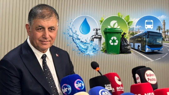 İzmir Esnaf ve Sanatkârlar Odası Birliği’ni (İESOB) ziyaret eden İzmir