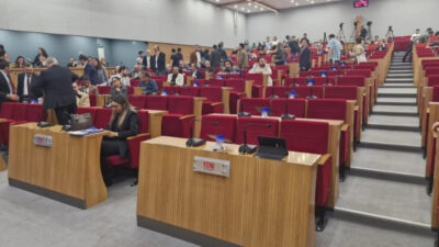 İzmir Büyükşehir Belediye Başkanı Dr. Cemil Tugay’ın AK Parti’ye geçişinin