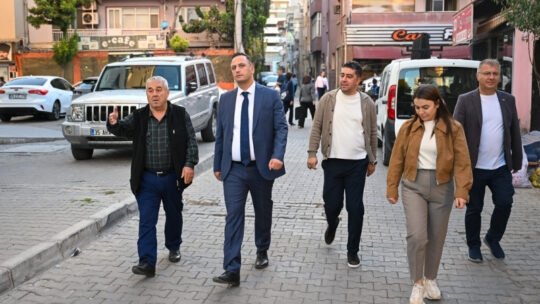Bornova Belediye Başkanı Ömer Eşki, ilçenin her mahallesine hak ettiği