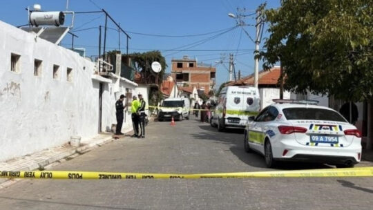 Aydın’ın İncirliova ilçesinde birlikte yaşadığı şahıs tarafından pompalı tüfekle vurularak